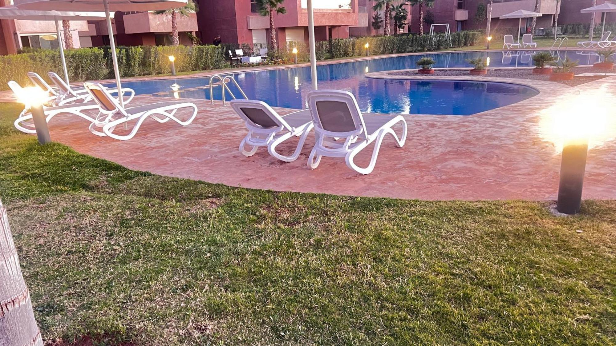 Appartement De Luxe Avec Jardin Vue Sur La Piscine Golf Securise 24H Sur 24 A 5 Minutes De L Aeroport Марракеш Экстерьер фото