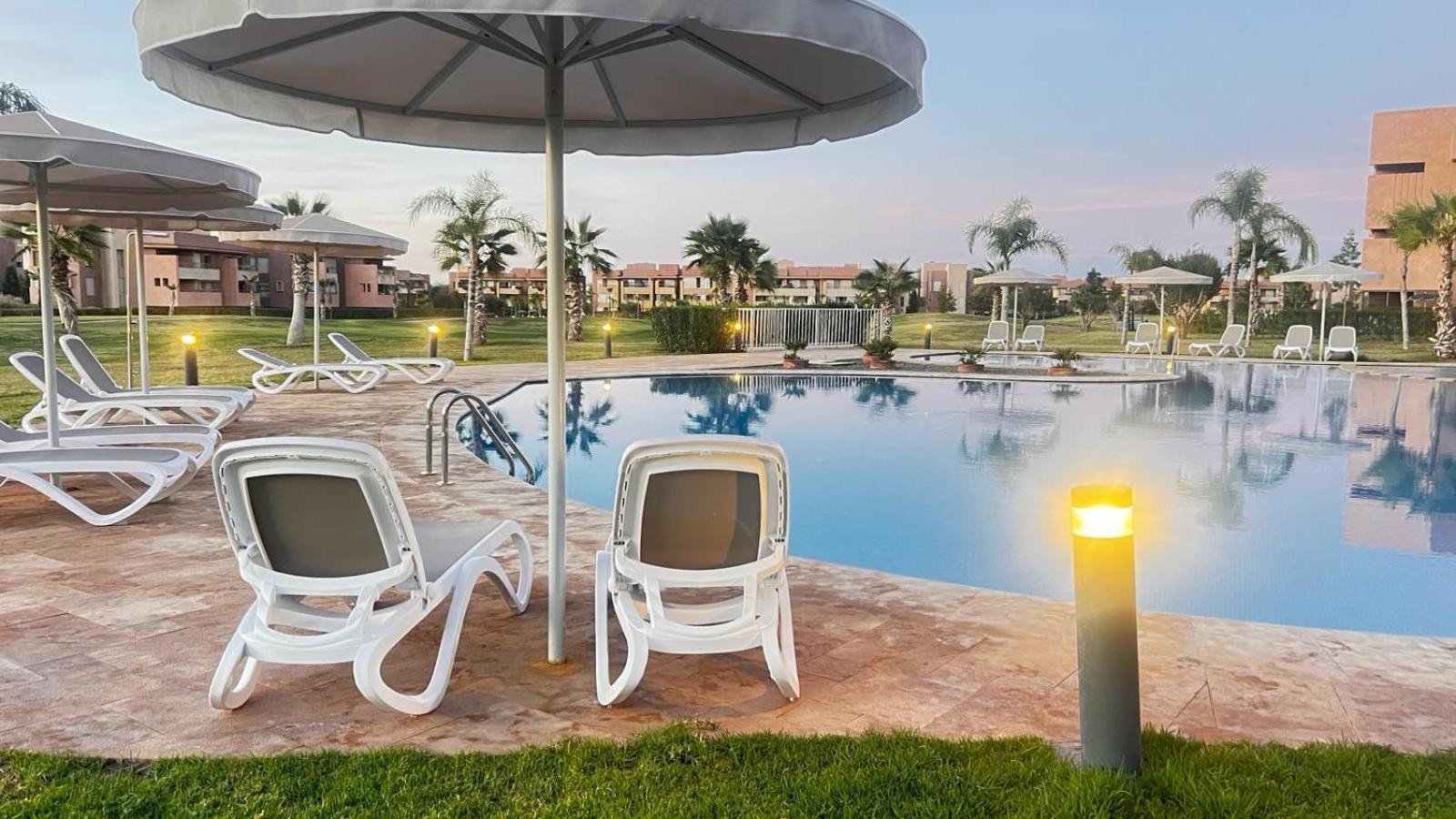 Appartement De Luxe Avec Jardin Vue Sur La Piscine Golf Securise 24H Sur 24 A 5 Minutes De L Aeroport Марракеш Экстерьер фото