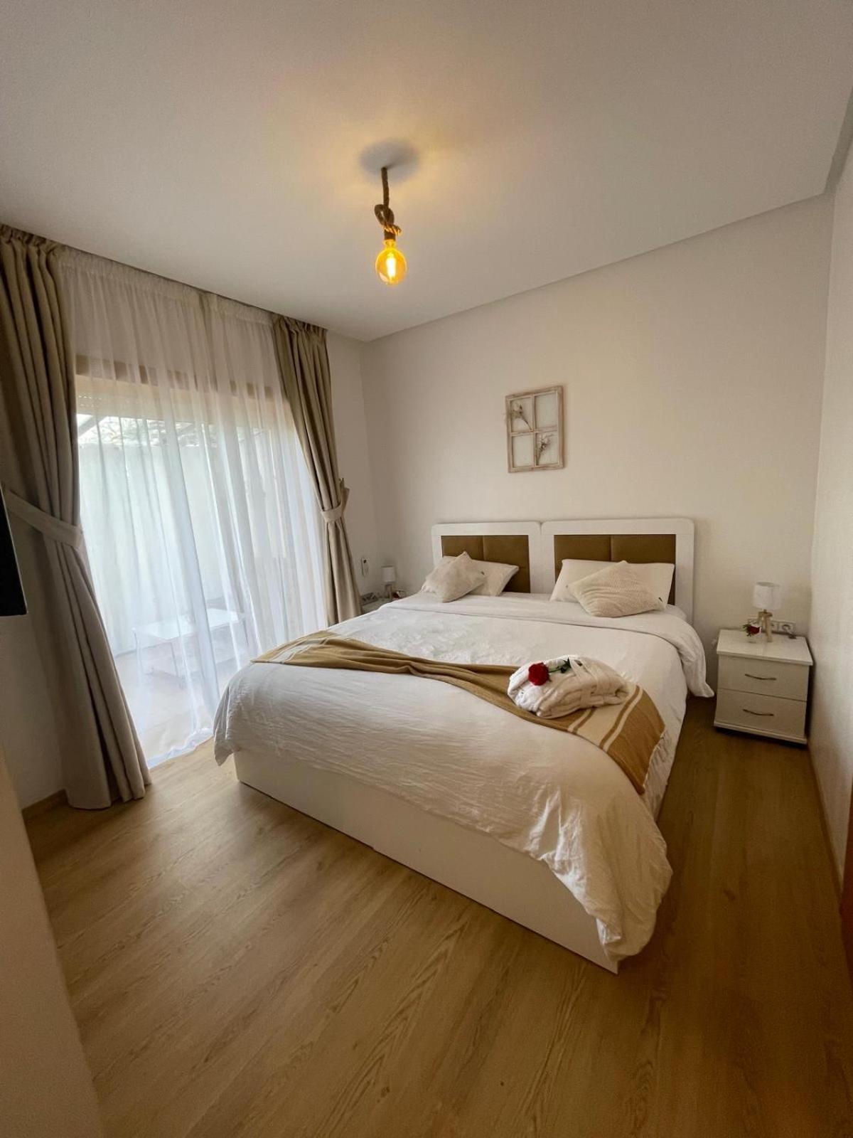 Appartement De Luxe Avec Jardin Vue Sur La Piscine Golf Securise 24H Sur 24 A 5 Minutes De L Aeroport Марракеш Экстерьер фото